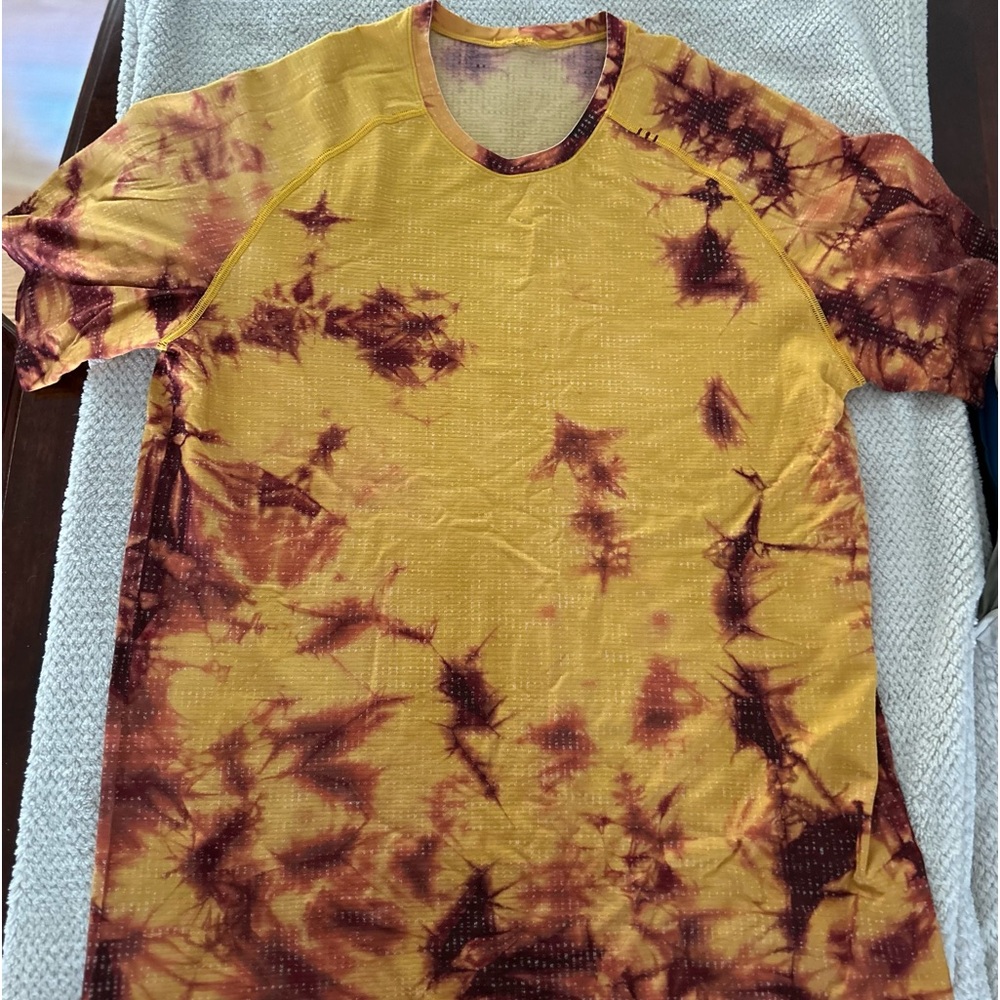 lululemon athletica orange and red Men's Shirt